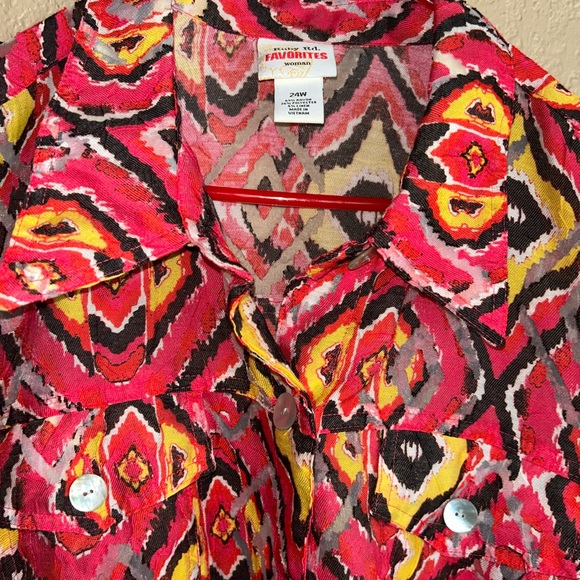 Ruby Rd. Multicolor Geometric Top - Picture 2 of 11